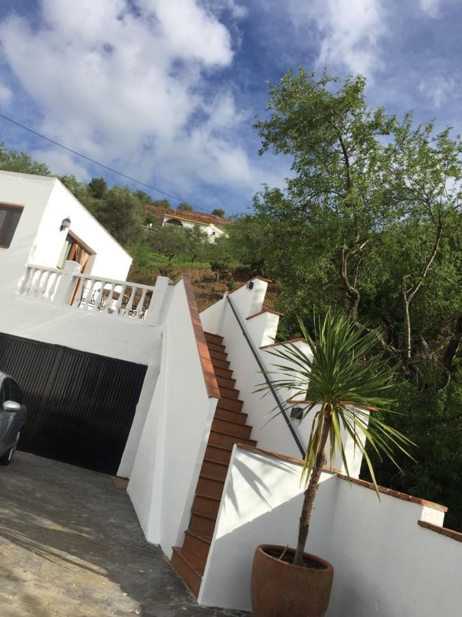 Casa Las Torres B&B Iznate Exterior foto