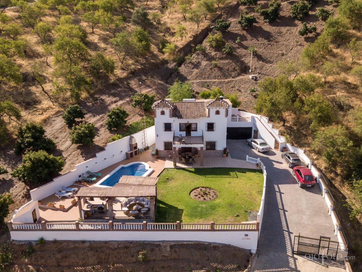 Casa Las Torres B&B Iznate Exterior foto